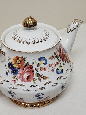 Vtg Porcelain Teapot Wood & Sons #2870 Tableware 60s Floral Gold Burslem England